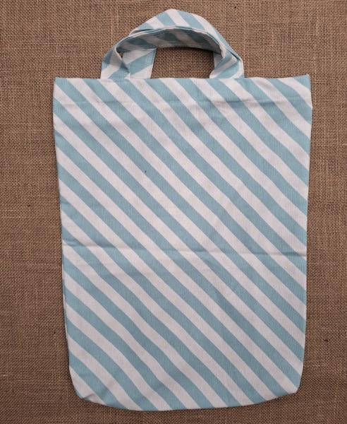 Einkaufstasche hinten